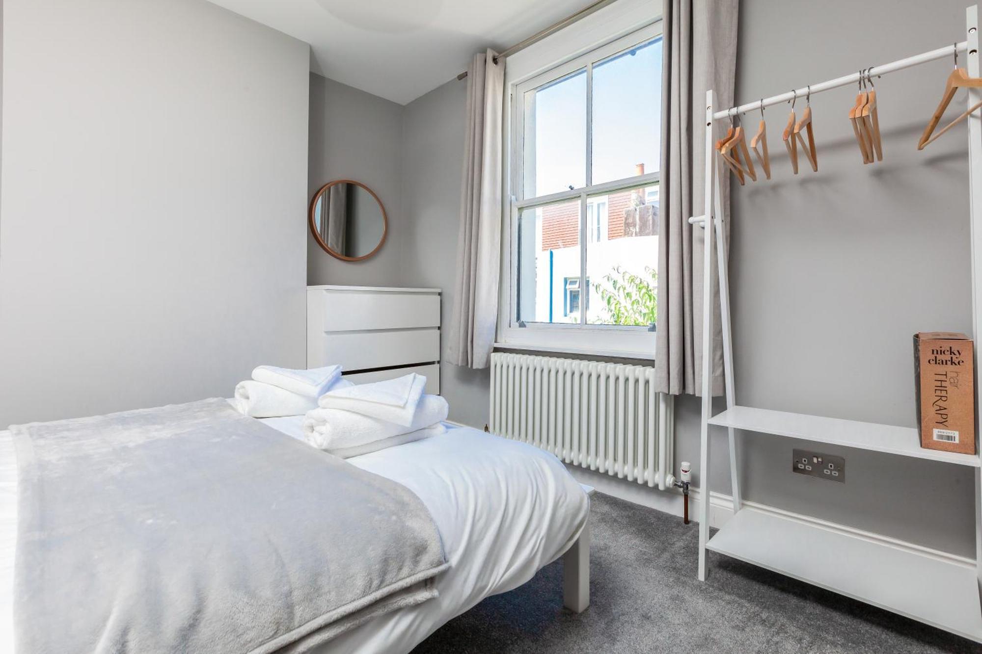 Modern And Stylish 2 Bedroom House In Hove Extérieur photo